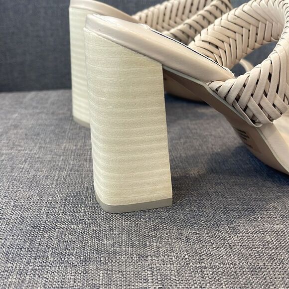 Steve Madden “CATHY” Bone Heel - Picture 5 of 8